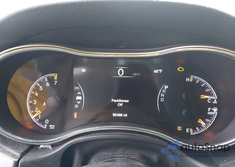 2018 Jeep Grand Cherokee Altitude 4X4 z USA, uszkodzony, nr VIN 1C4RJFAG7JC137150